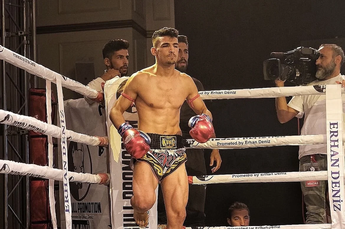 İzzettin Altunsöz – Zafer